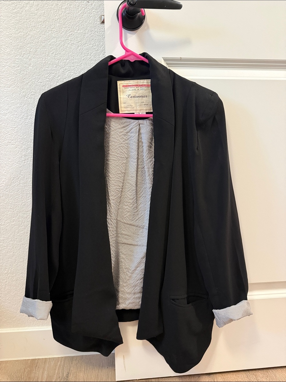 Cartonnier Black Open-Front Blazer with Contrast Lining